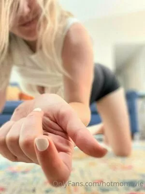 Hotmomevie OnlyFans Leaked Free Thumbnail Picture - #jvAtfGkoDP