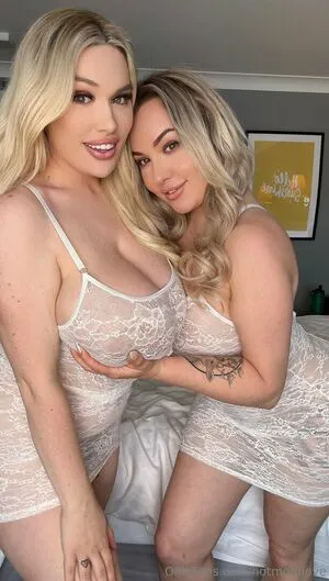 Hotmomlove OnlyFans Leaked Free Thumbnail Picture - #KxndL0aFgJ
