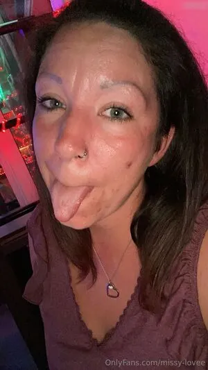 Hotmommy Your Hot Mom OnlyFans Leaked Free Thumbnail Picture - #YFFqj3CZ8C
