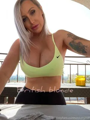 Hotsluttymilf OnlyFans Leaked Free Thumbnail Picture - #kwNjplYDhV