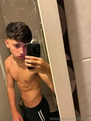 Hottboy22 OnlyFans Leaked Free Thumbnail Picture - #BbmdN2Dmtw