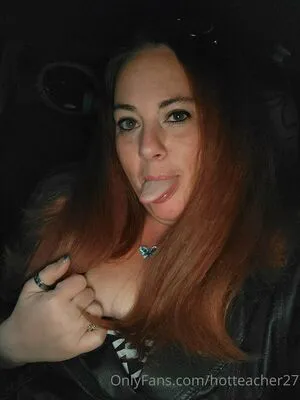 Hotteacher27 OnlyFans Leaked Free Thumbnail Picture - #B2Rgl7PJzB