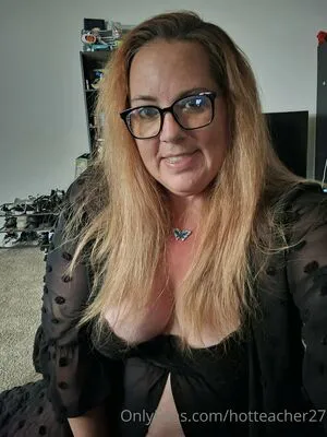 Hotteacher27 OnlyFans Leaked Free Thumbnail Picture - #LWNvnEq3OD