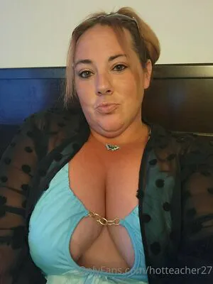 Hotteacher27 OnlyFans Leaked Free Thumbnail Picture - #QoRnj7FiBi