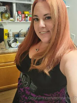 Hotteacher27 OnlyFans Leaked Free Thumbnail Picture - #tpSD0L0l87