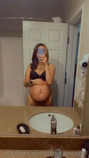 Hottmomma97 OnlyFans Leaked Free Thumbnail Picture - #s7tzBzLvQp