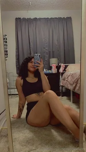 Hottmomma97 OnlyFans Leaked Free Thumbnail Picture - #v64OQgAT2k