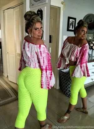Hottotrottotsfree OnlyFans Leaked Free Thumbnail Picture - #0us1prH4Om