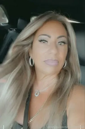Hottotrottotsfree OnlyFans Leaked Free Thumbnail Picture - #s5cQEXTTXY