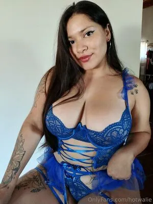 Hotwalie OnlyFans Leaked Free Thumbnail Picture - #a6TdzpmkW2