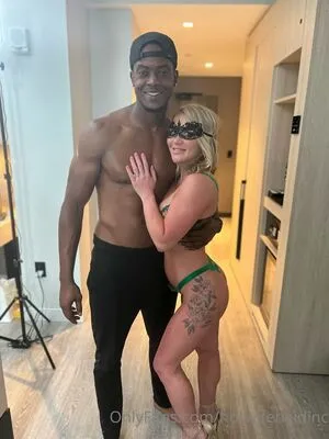 Hotwife Heidi Haze OnlyFans Leaked Free Thumbnail Picture - #Q8mUTb8oT1