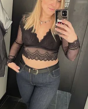 Hotwife Kle OnlyFans Leaked Free Thumbnail Picture - #6Kbi5MB1KM