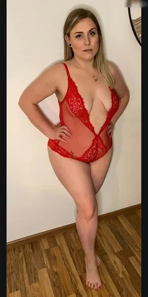 Hotwife Kle OnlyFans Leaked Free Thumbnail Picture - #M36v9MObme