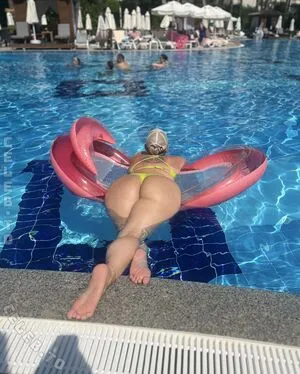 Hotwife Kle OnlyFans Leaked Free Thumbnail Picture - #MKuF2vwkNP