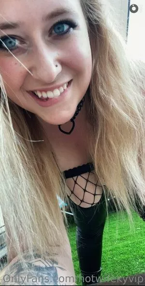 Hotwife Ky OnlyFans Leaked Free Thumbnail Picture - #LZ1DRDWu9o