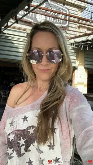 Hotwife Victoria OnlyFans Leaked Free Thumbnail Picture - #CH0LEu1ooE