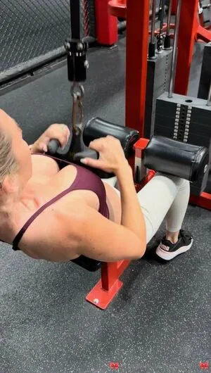 Hotwife Victoria OnlyFans Leaked Free Thumbnail Picture - #O154E8nblB