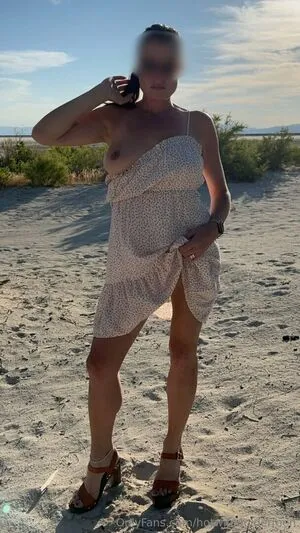 Hotwife4oldermen OnlyFans Leaked Free Thumbnail Picture - #SmD8odg5xp