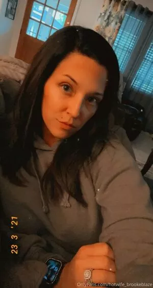 Hotwifebrookeblaze OnlyFans Leaked Free Thumbnail Picture - #80eN80sZJc