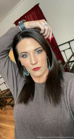 Hotwifebrookeblaze OnlyFans Leaked Free Thumbnail Picture - #IqgedUUoEx