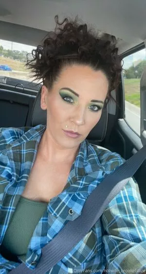 Hotwifebrookeblaze OnlyFans Leaked Free Thumbnail Picture - #OP45B1USW5