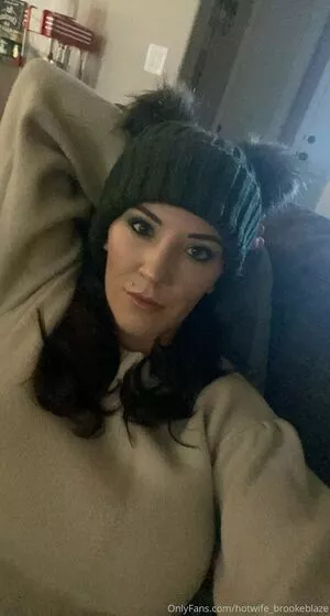 Hotwifebrookeblaze OnlyFans Leaked Free Thumbnail Picture - #RlYrxYpfMx