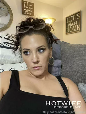 Hotwifebrookeblaze OnlyFans Leaked Free Thumbnail Picture - #ZLozLAB4V3