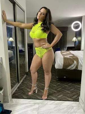 Hotwifebrookeblaze OnlyFans Leaked Free Thumbnail Picture - #d5FejHFeYI