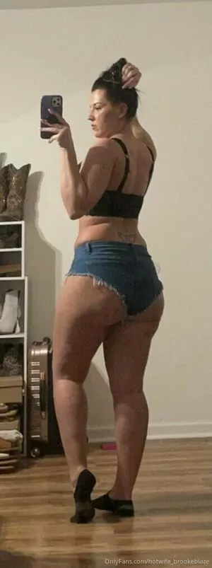 Hotwifebrookeblaze OnlyFans Leaked Free Thumbnail Picture - #pj0uGQH5tz