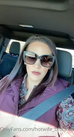 Hotwifebrookeblaze OnlyFans Leaked Free Thumbnail Picture - #stuFU4cOW8