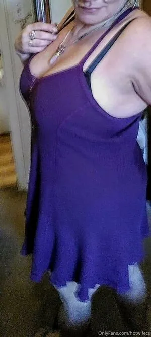 Hotwifecs OnlyFans Leaked Free Thumbnail Picture - #HmJrkwXSWH