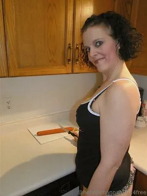 Hotwifehannah2024free OnlyFans Leaked Free Thumbnail Picture - #BAqnT1USog