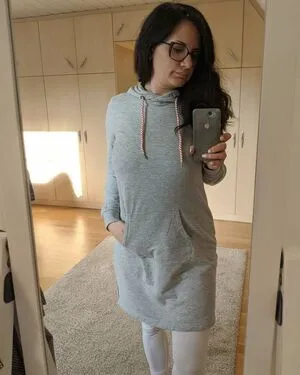 Hotwifehunny OnlyFans Leaked Free Thumbnail Picture - #d6j8DB6qff