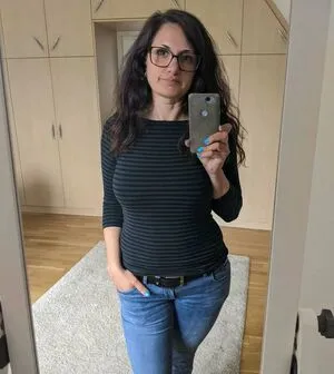 Hotwifehunny OnlyFans Leaked Free Thumbnail Picture - #u4NzAAI8eK