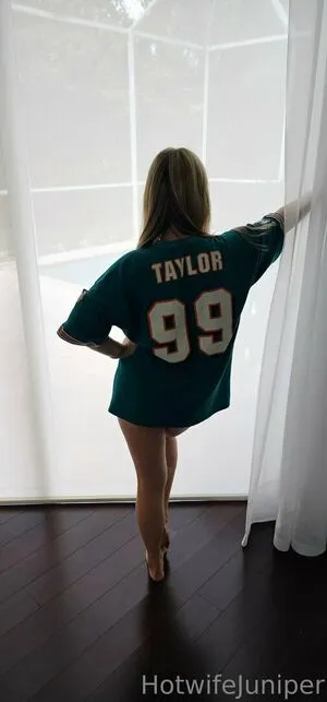 Hotwifejuniper OnlyFans Leaked Free Thumbnail Picture - #tg4LfwlJoo