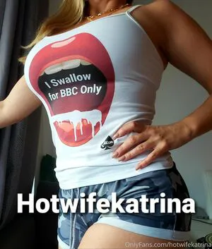 Hotwifekatrinafree OnlyFans Leaked Free Thumbnail Picture - #2maYOCyQ8A