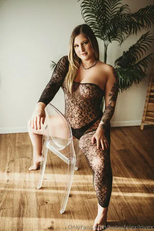 Hotwifelexilovex OnlyFans Leaked Free Thumbnail Picture - #nUa1oJH5up