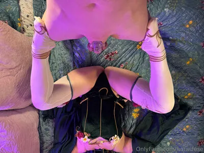 Hotwifese OnlyFans Leaked Free Thumbnail Picture - #FoBAQinhPI
