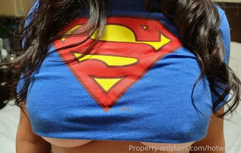 Hotwifevenessa OnlyFans Leaked Free Thumbnail Picture - #aSCZLvPd93