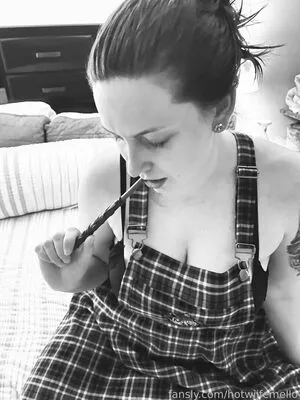 Hotwiifemello OnlyFans Leaked Free Thumbnail Picture - #JaqdZxhUv0