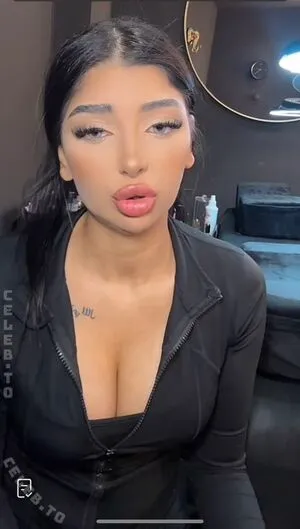 Houda Sanchez OnlyFans Leaked Free Thumbnail Picture - #44ix7iCGPB