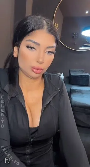 Houda Sanchez OnlyFans Leaked Free Thumbnail Picture - #4HrpVxjYRk