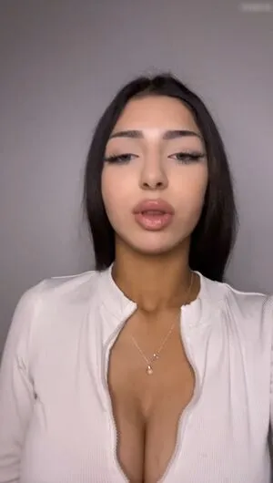 Houda Sanchez OnlyFans Leaked Free Thumbnail Picture - #WCWryBzkqT