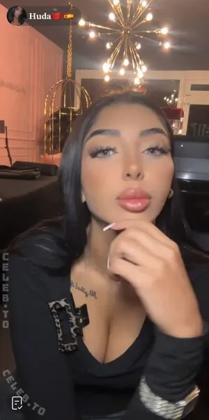 Houda Sanchez OnlyFans Leaked Free Thumbnail Picture - #YaJ7peS0hl