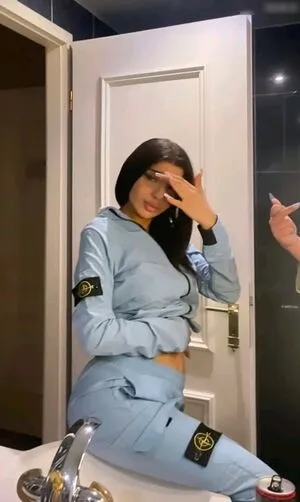 Houda Sanchez OnlyFans Leaked Free Thumbnail Picture - #iDYK90HHnd