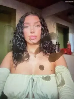 Houda Sanchez OnlyFans Leaked Free Thumbnail Picture - #wTzsjz8UB9