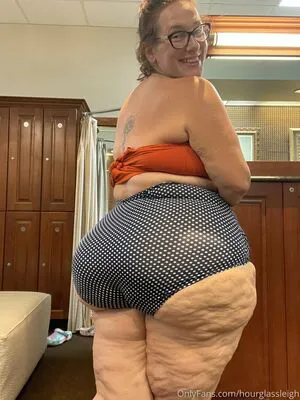 Hourglassleigh OnlyFans Leaked Free Thumbnail Picture - #La2kbSXspb