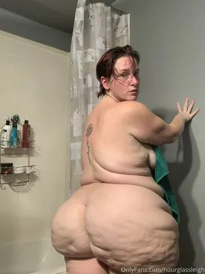 Hourglassleigh OnlyFans Leaked Free Thumbnail Picture - #SrXoBrc5EI