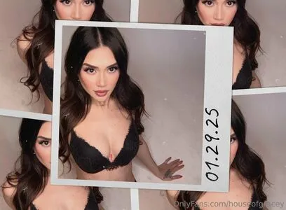 Houseofgracey OnlyFans Leaked Free Thumbnail Picture - #NUEjwBaGeV