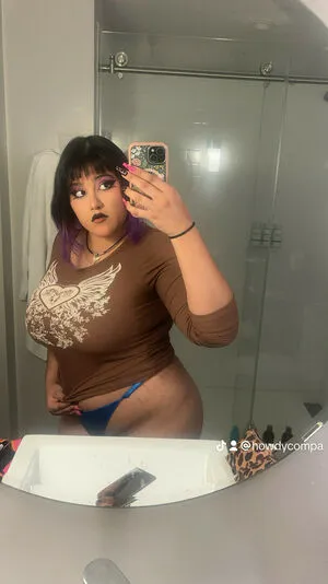 Howdycompa OnlyFans Leaked Free Thumbnail Picture - #34P0ITl5zI